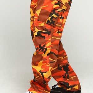ORANGE CAMO PANTS